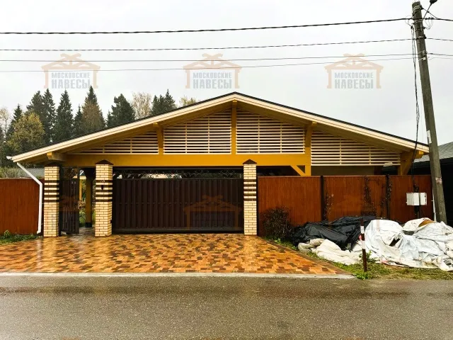 Навес для двух машин с хозблоком ВИКИНГ 2.0 — Фото 2