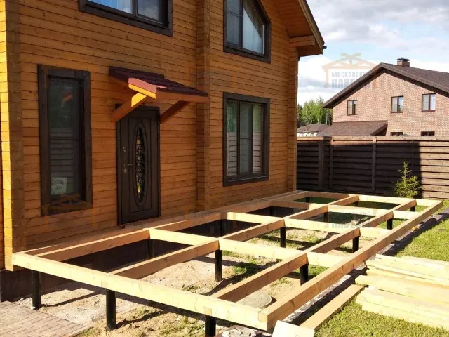 ВЕРАНДА К ДОМУ ХВОЙНАЯ — Фото 5