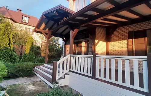 ВЕРАНДА К ДОМУ ГРАЦИЯ — Фото 4