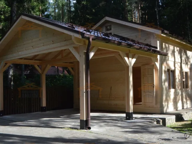 Деревянный навес для двух машин с каркасным домиком ОЛИМП — Фото 1