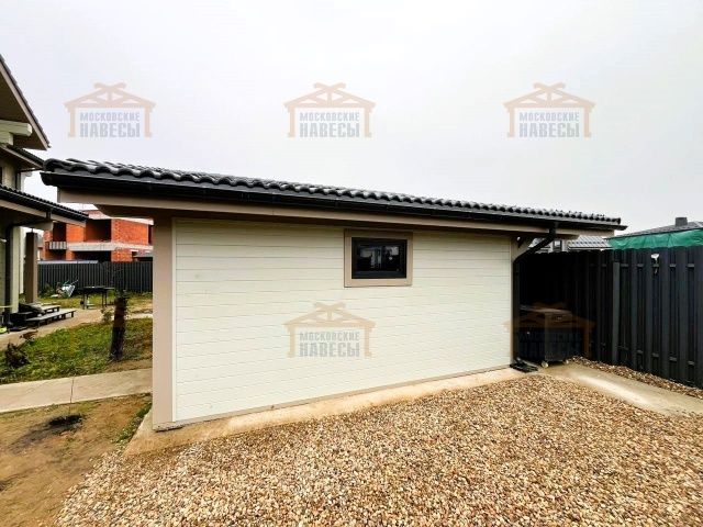 Навес для двух машин с хозблоком ИСТРА — Фото 4